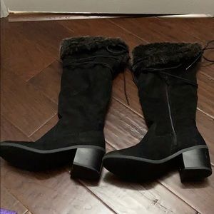 Target black faux suede black boots with fur trim